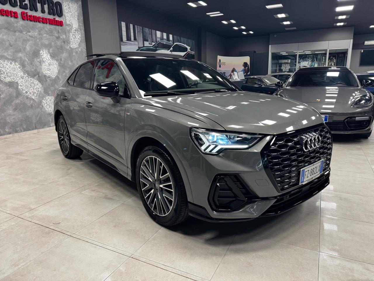 AUDI Q3 SBACK 2.0 TDI SLINE EDITION + TETTO APRIBILE