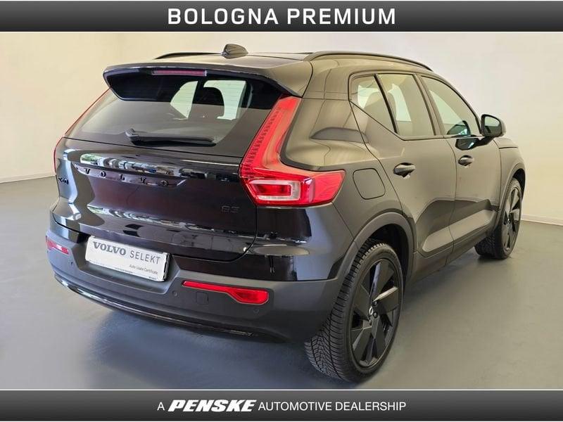 Volvo XC40 B3 automatico Ultra Black Edition