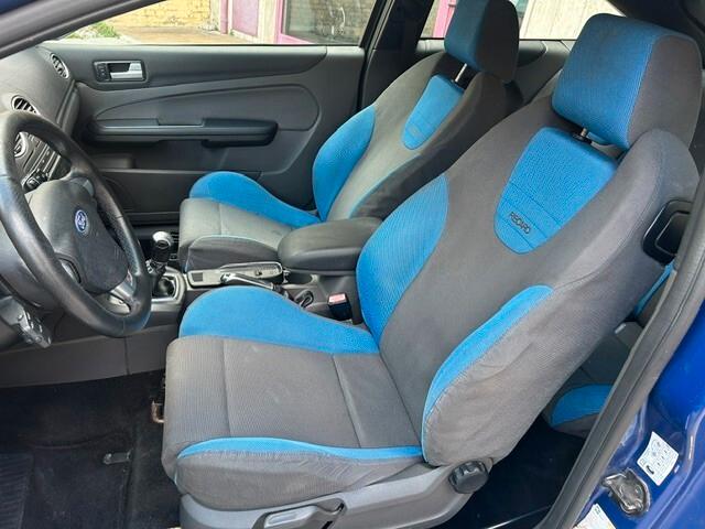 Ford Focus CC 2.5T (225CV) 20V Coupè ST