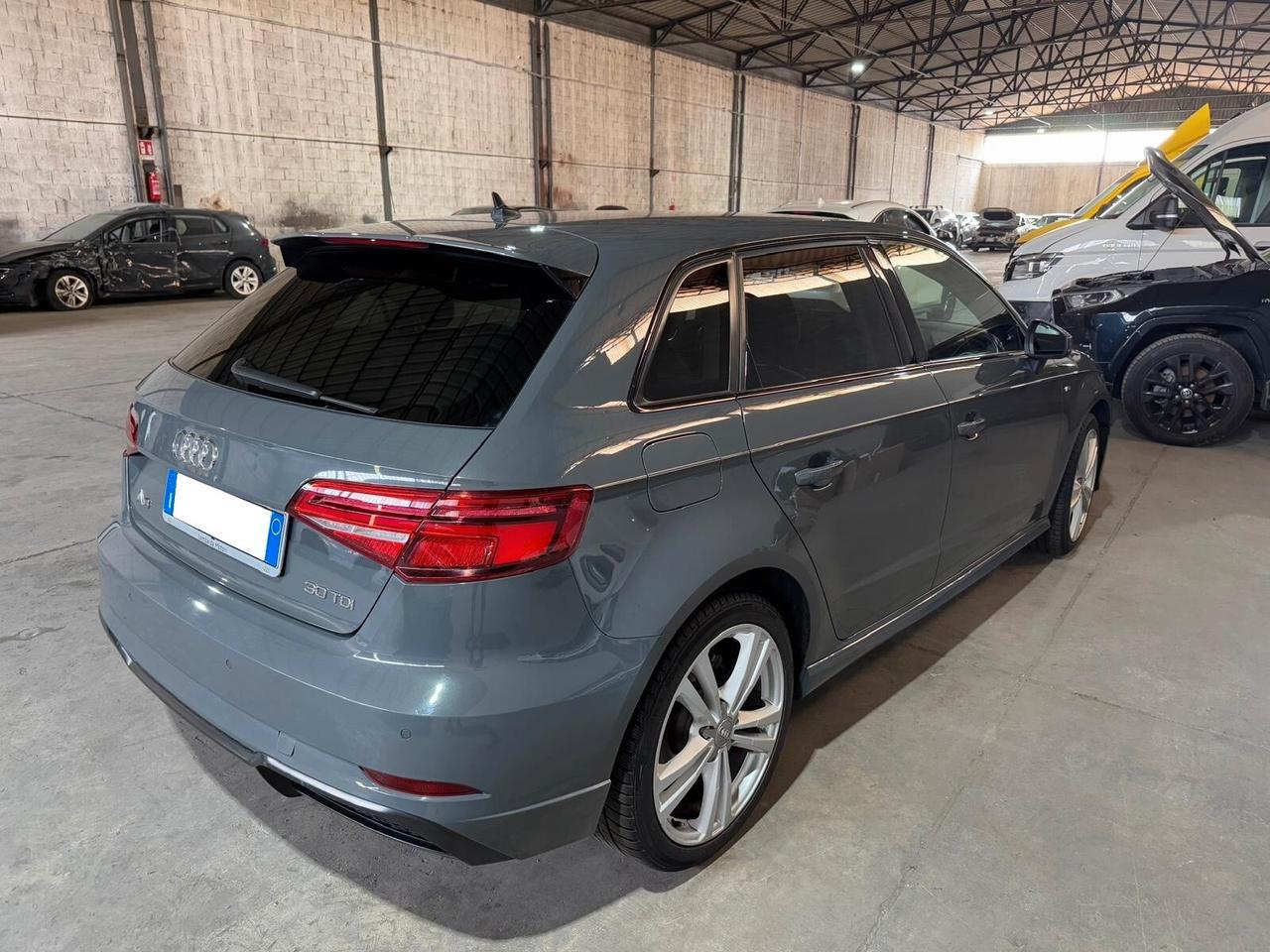 Audi A3 Sportback SPB 30 1.6 tdi S-Line 116cv s-tronic