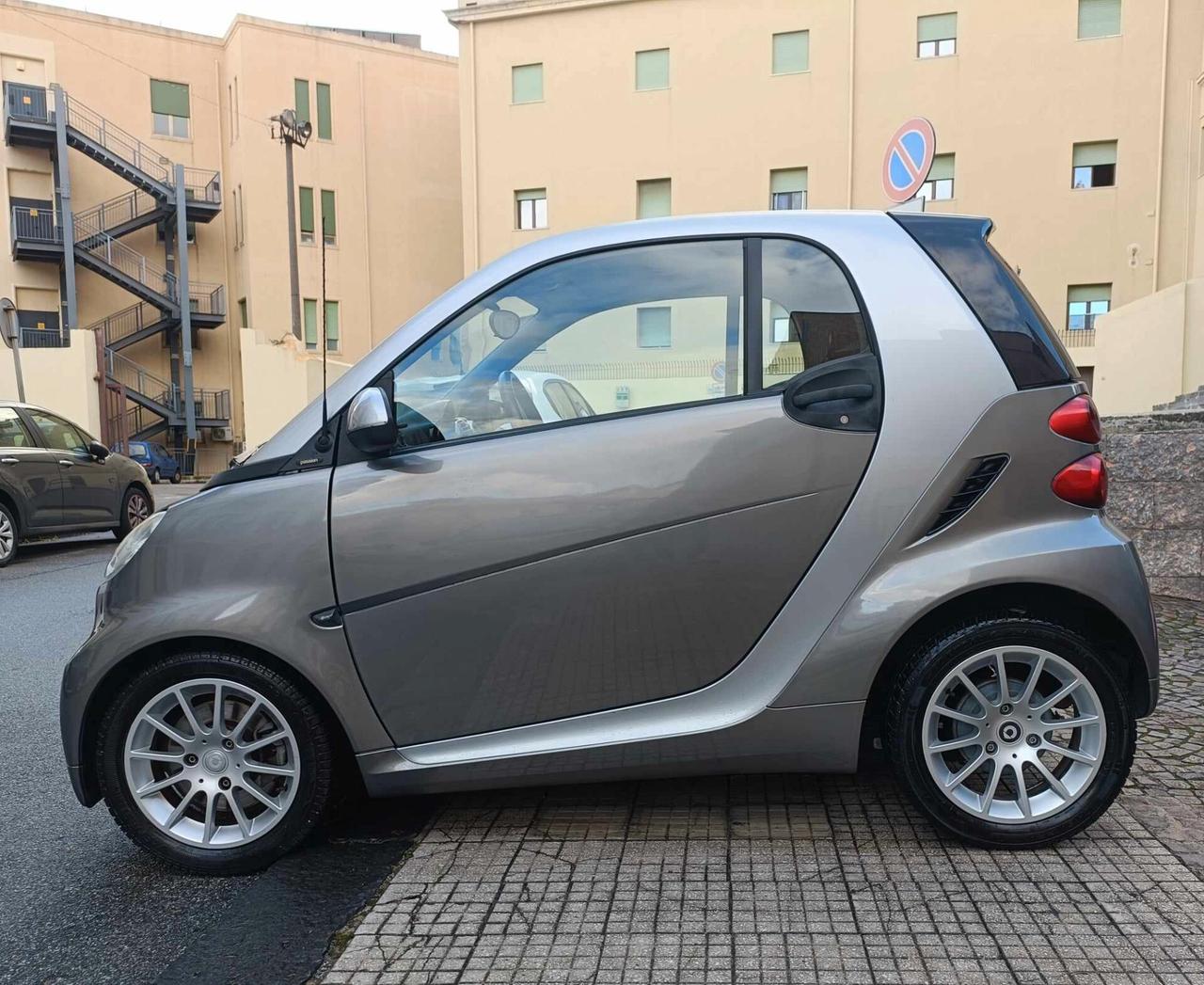 Smart ForTwo 1000 52 kW coupé passion - KM 98000