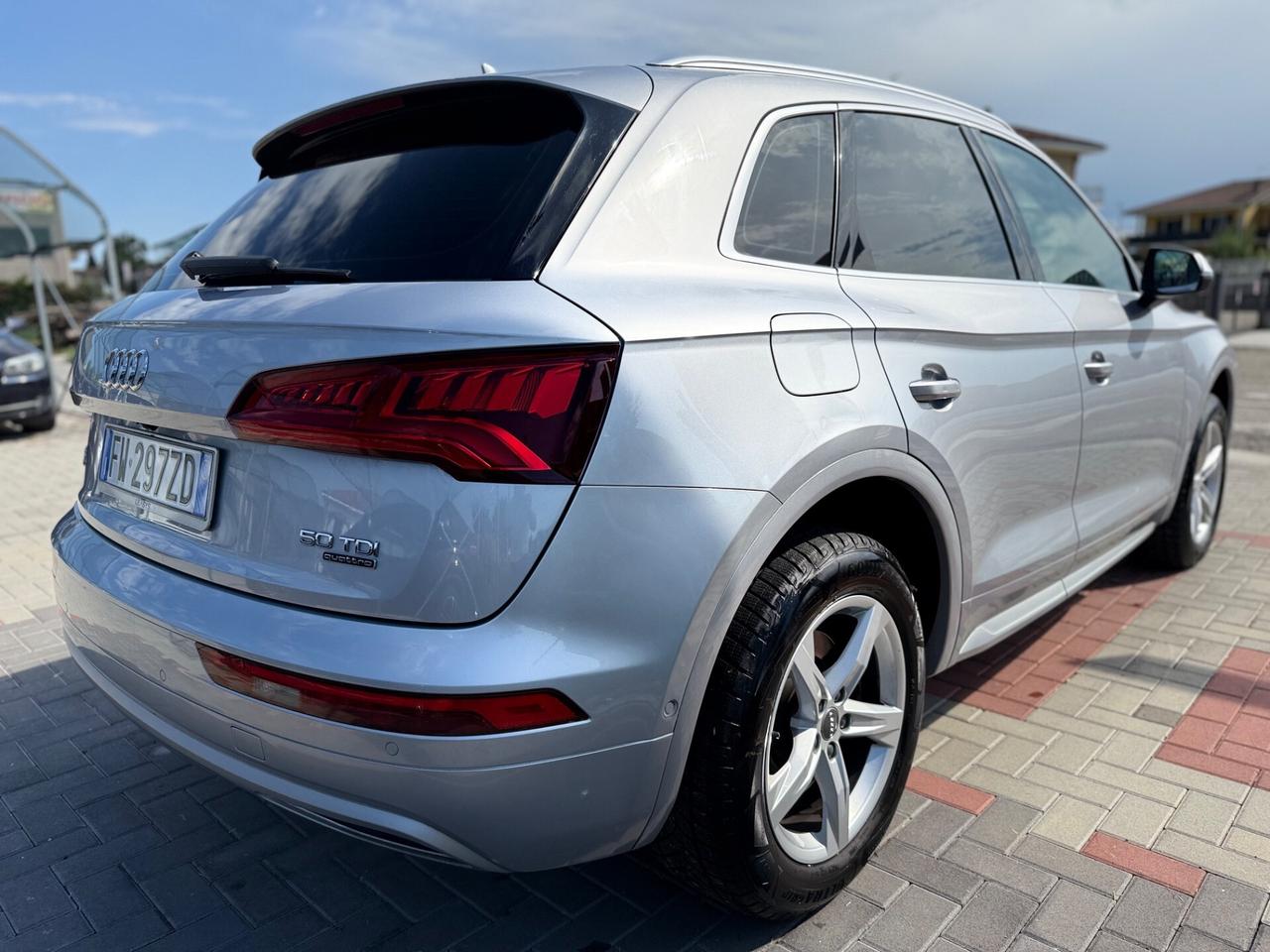 Audi Q5 5.0TDI 286CV QUATTRO IVA ESPOSTA