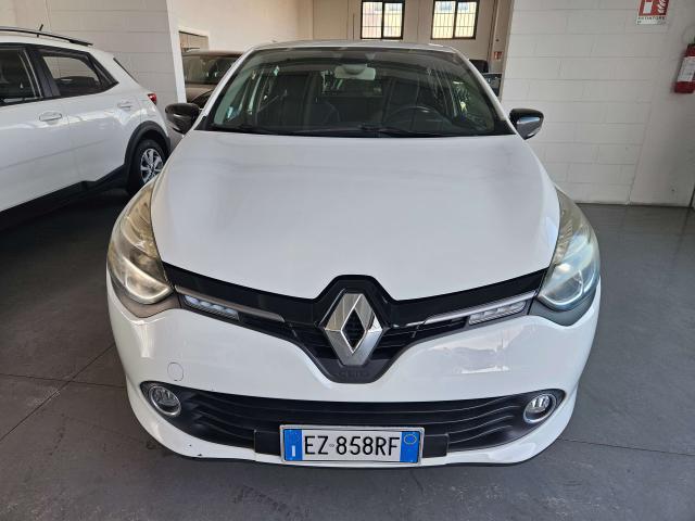 Renault Clio Clio IV 2012 5p 0.9 tce CosTUME NaTional