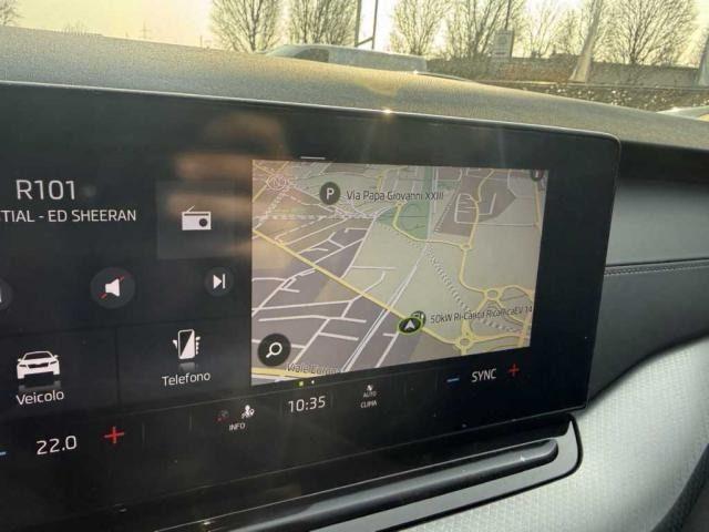 SKODA Octavia 2.0 TDI EVO SCR DSG Wagon Executive Navi LED UniPr