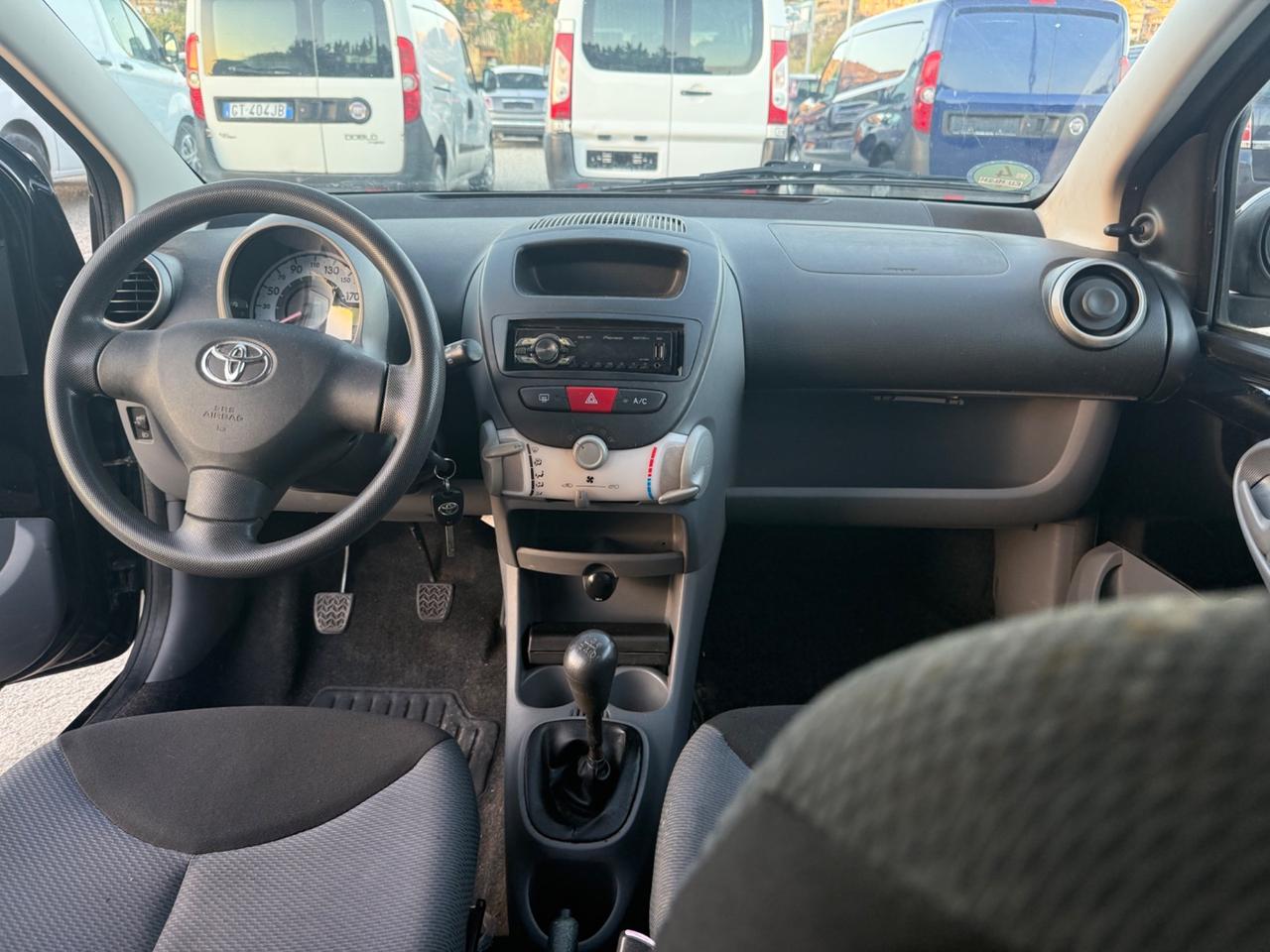 Toyota Aygo 1.0 12V VVT-i 5 porte Sol