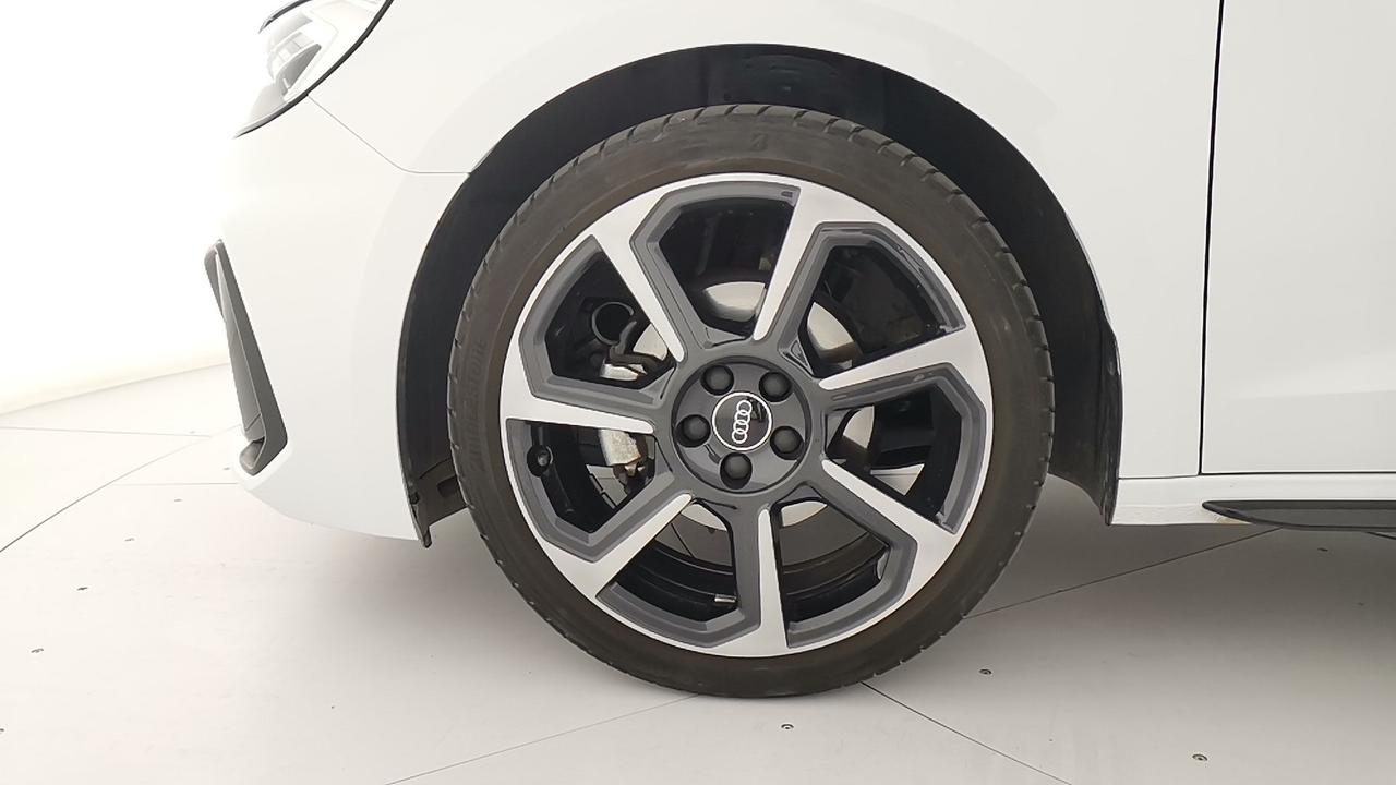 AUDI A1 II 2019 Sportback - A1 Sportback 30 1.0 tfsi S Line Edition 116cv s-tronic