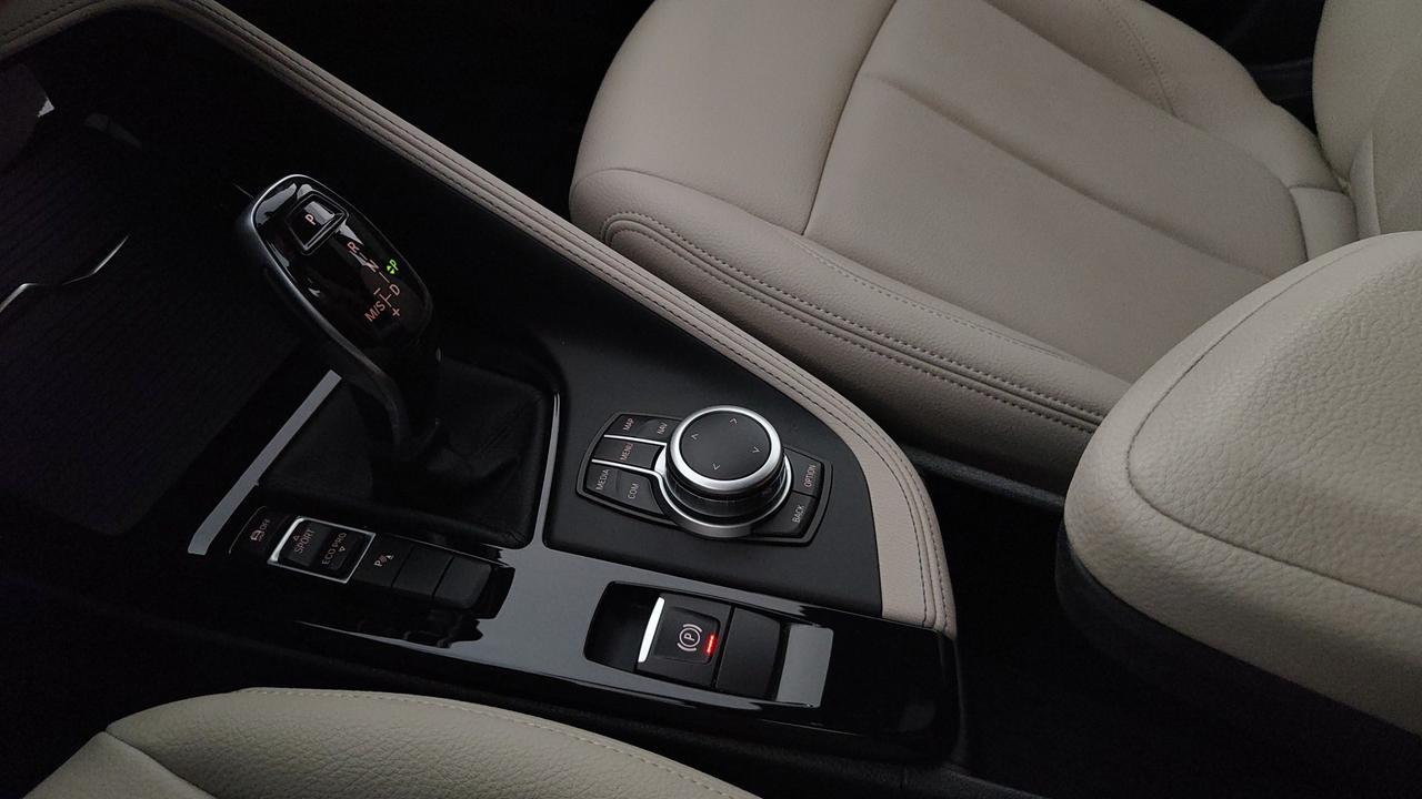 BMW X1 F48 2019 - X1 sdrive18d xLine Plus auto