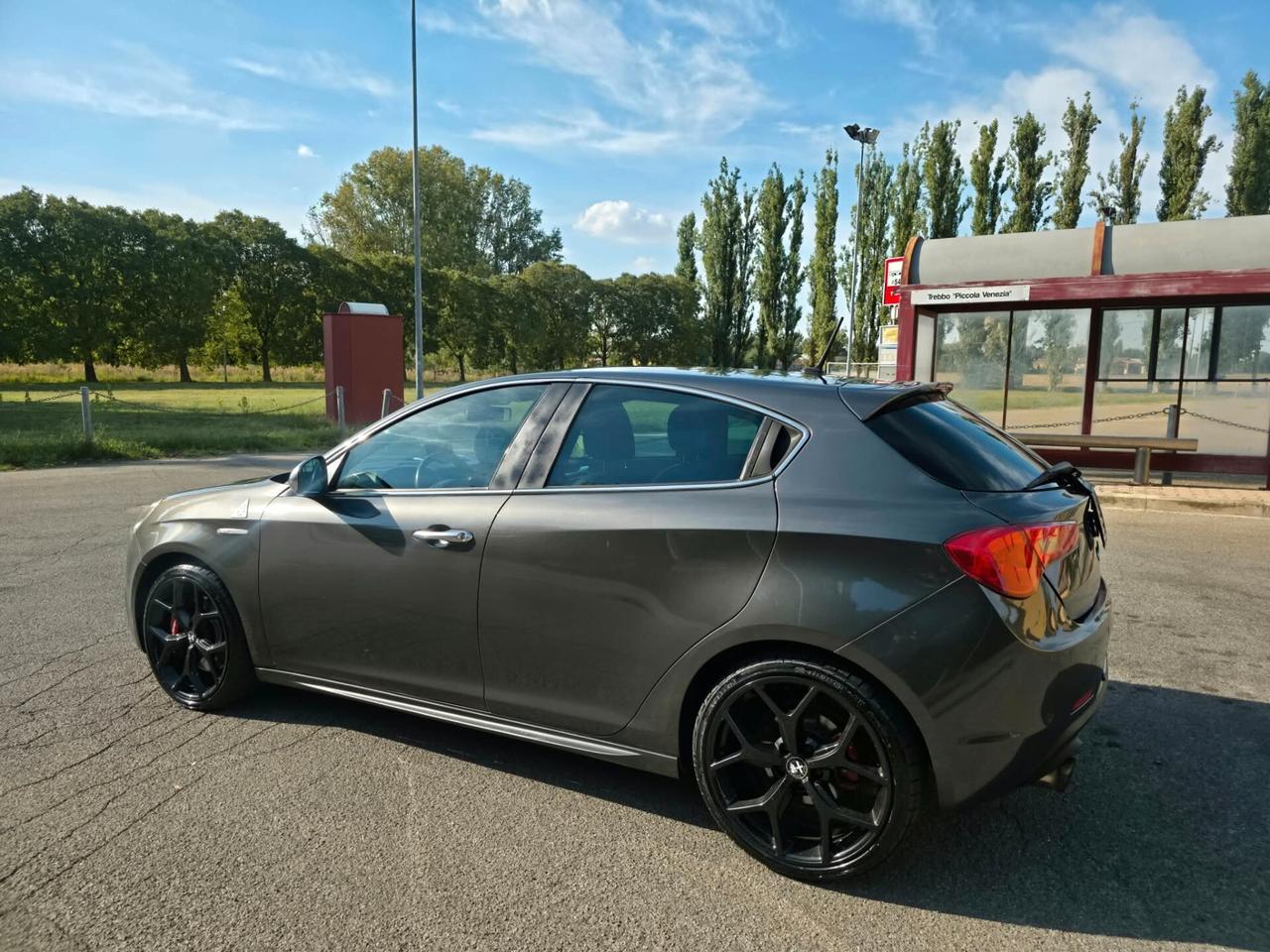 Alfa Romeo Giulietta 1750 TBi Quadrifoglio Verde