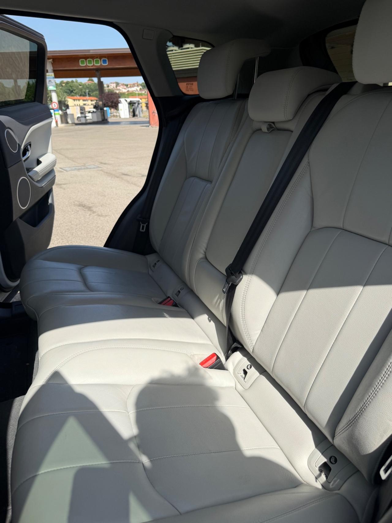 Land Rover Range Evoque 2.0 TD4 150 CV 5p. Pure
