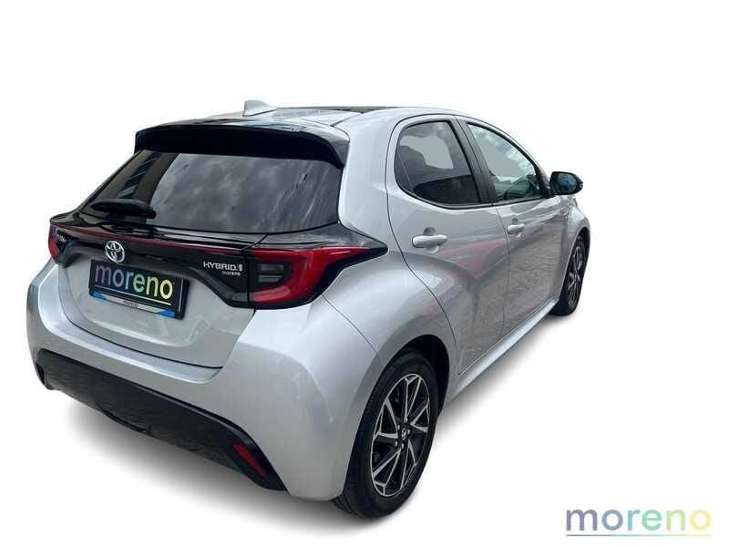 Toyota Yaris 1.5 hybrid Lounge