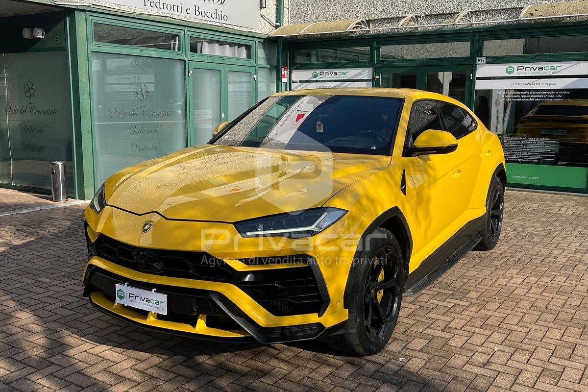 LAMBORGHINI Urus 4.0
