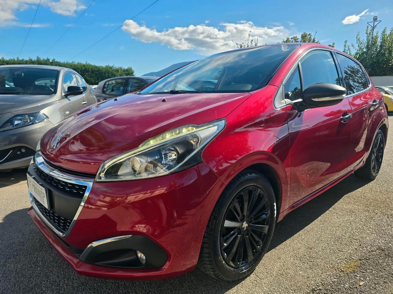 Peugeot 208 BlueHDi 75 5 porte Allure