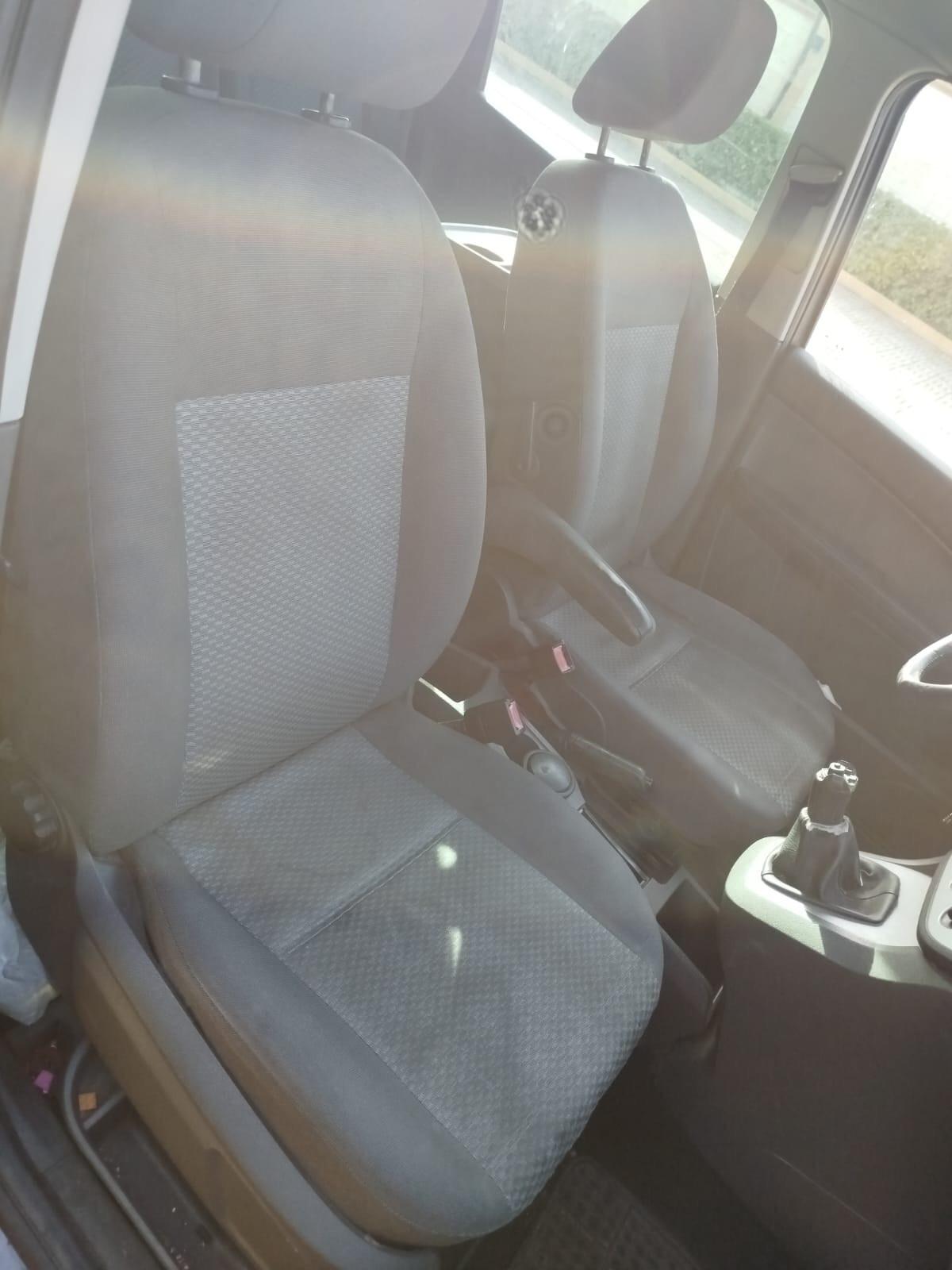 Ford Focus C-Max 1.6 TDCi (90CV) Titanium