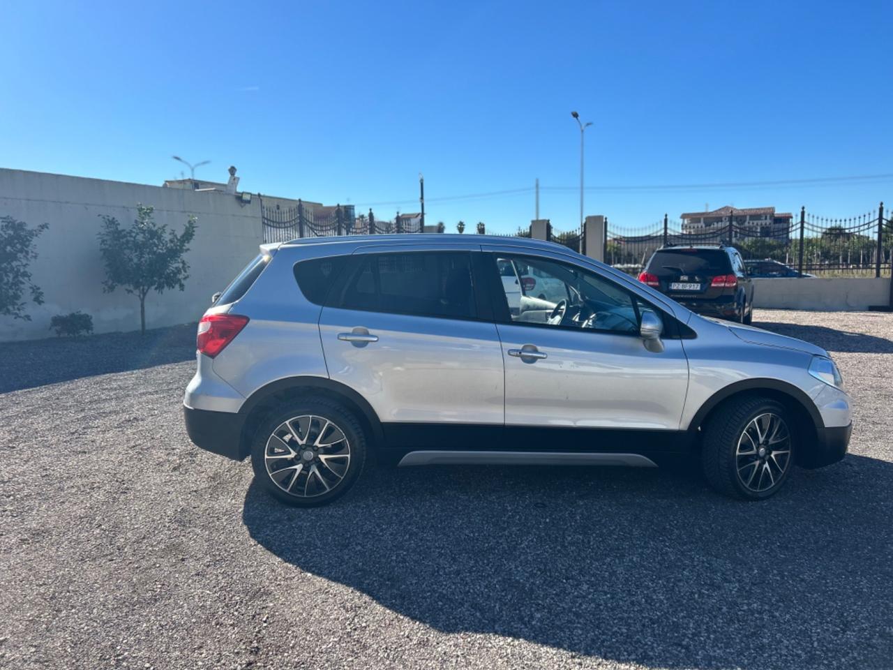 Suzuki S-Cross 1.6 DDiS Start&Stop 4WD All Grip Cool