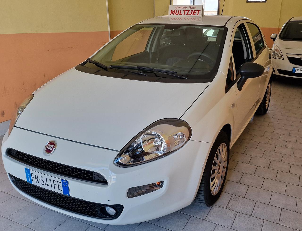 Fiat Punto 1.3 MJT II S&S 95 CV 5 porte Street