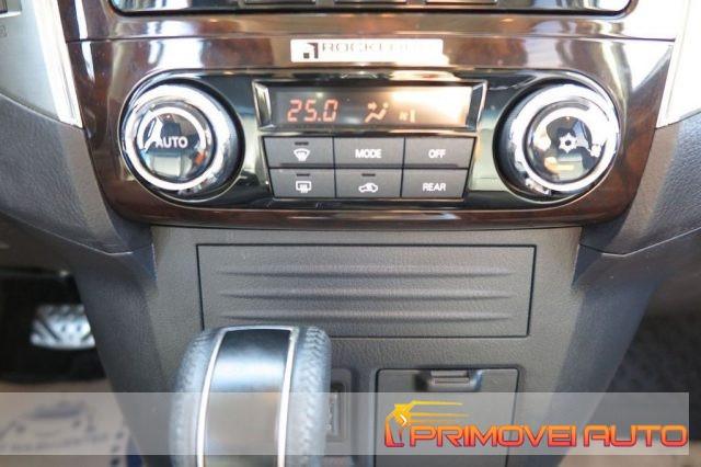 MITSUBISHI Pajero 3.2 DI-D 16V aut. 7p. Top