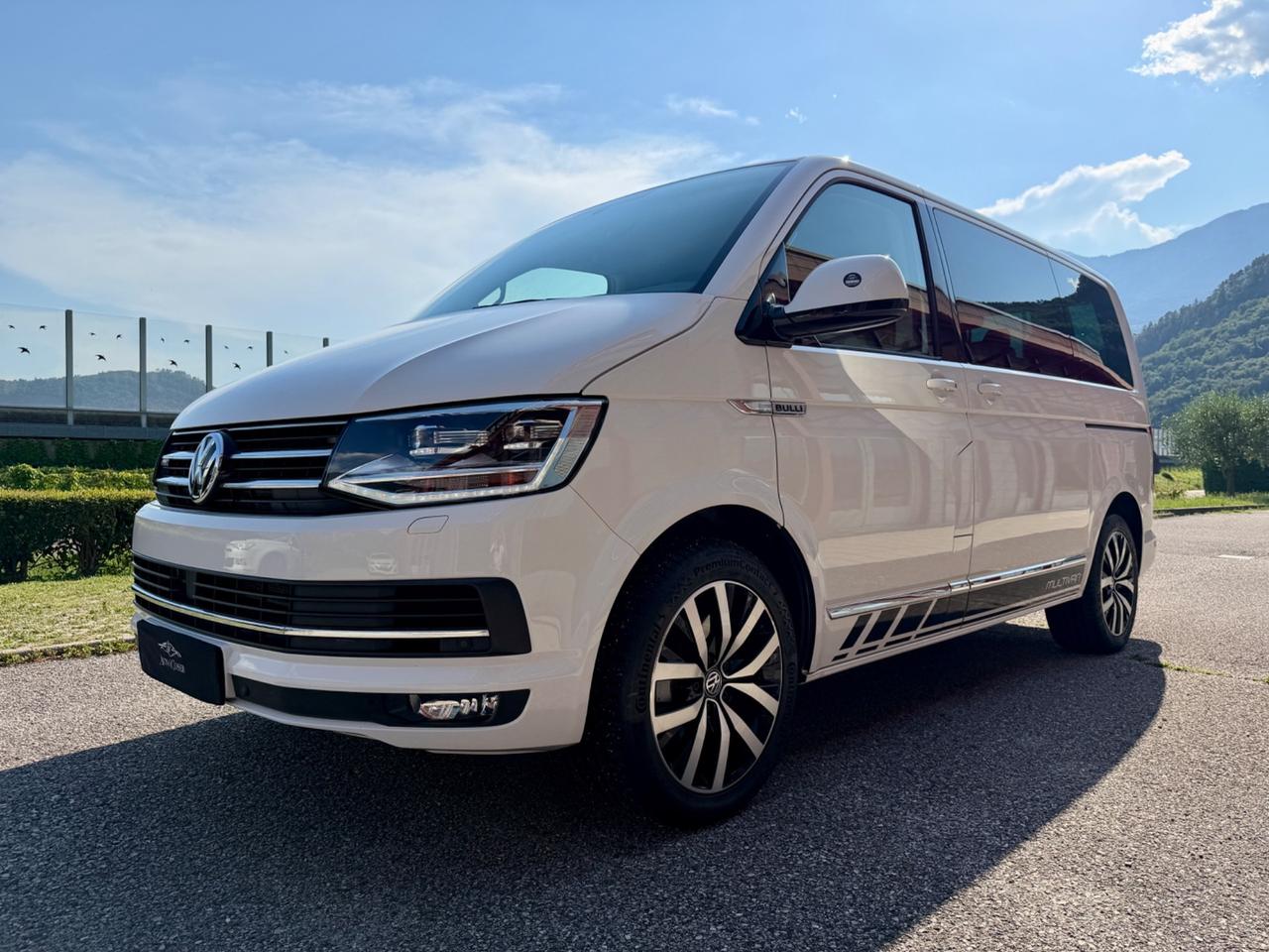 Volkswagen Multivan T6 4x4 BULLI - FULL