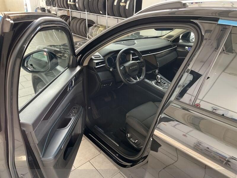 Lynk & Co 01 01 PHEV