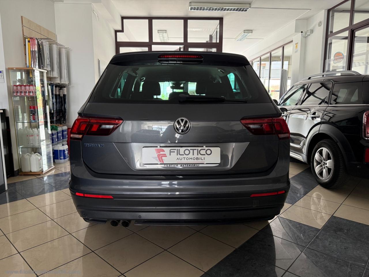 VOLKSWAGEN Tiguan 2.0 TDI DSG Business BMT NAVI- CARPLAY - ANDROID AUTO