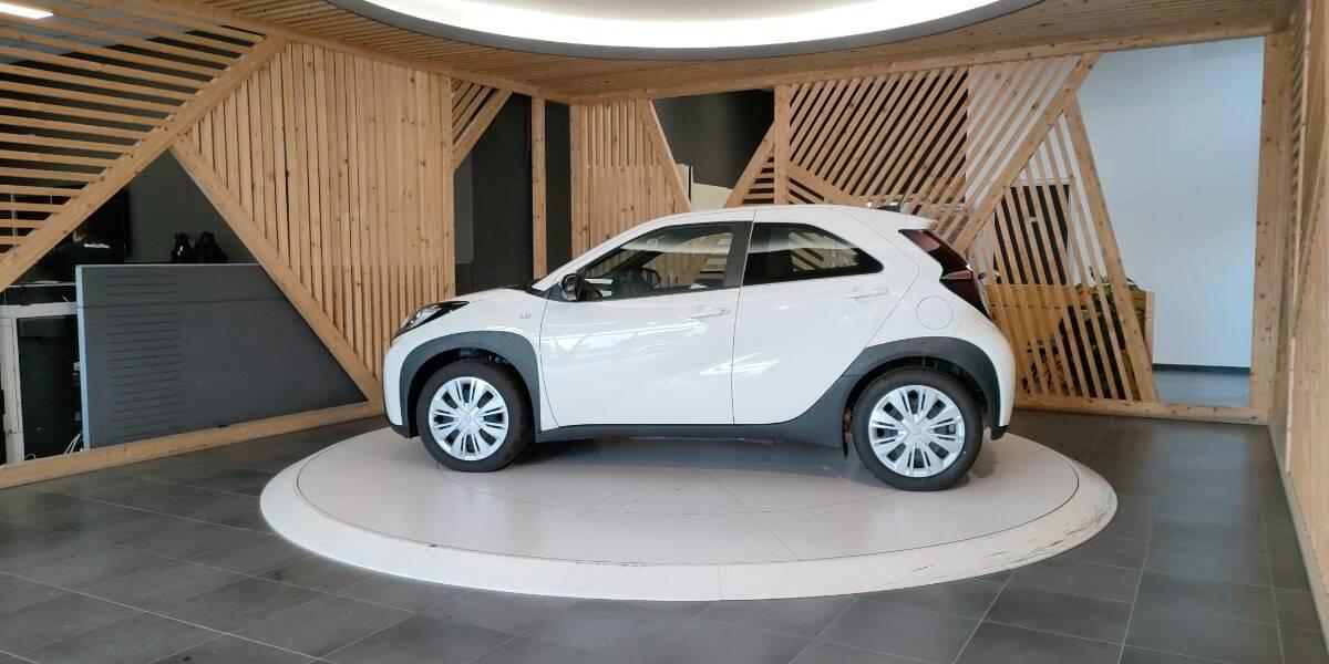 Toyota Aygo 1.0 Active 72cv s-cvt