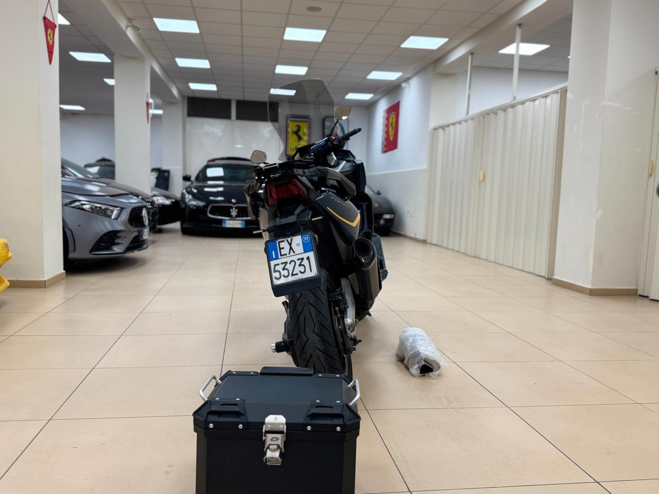 Honda Forza 750 Scarico Akrapovic permute auto moto rolex