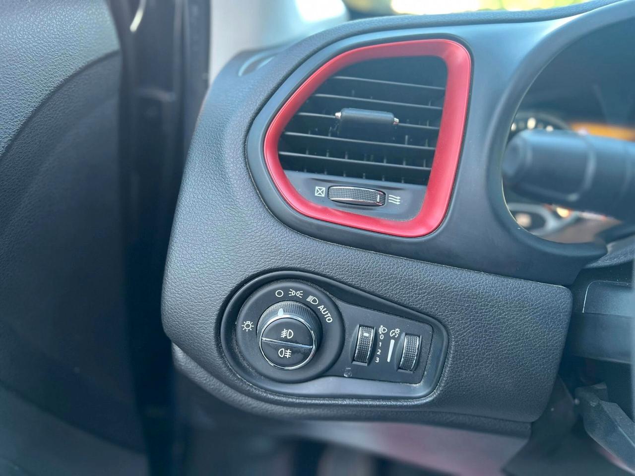 Jeep Renegade 2.0 Mjt 170CV 4WD Active Drive Low Trailhawk