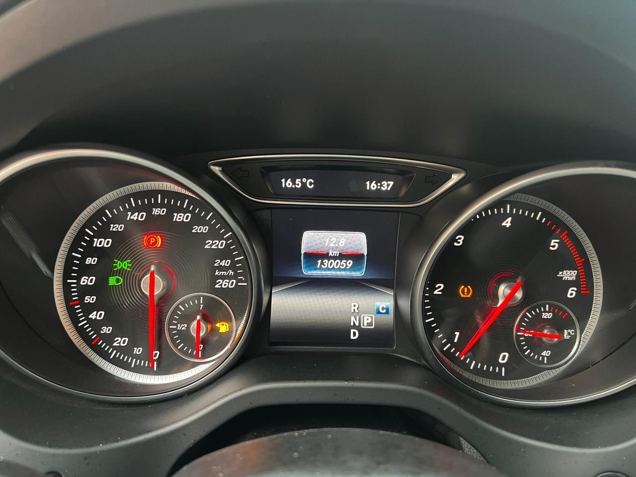 Mercedes-benz GLA 200 D-AUTO-AMG-2019- FULL