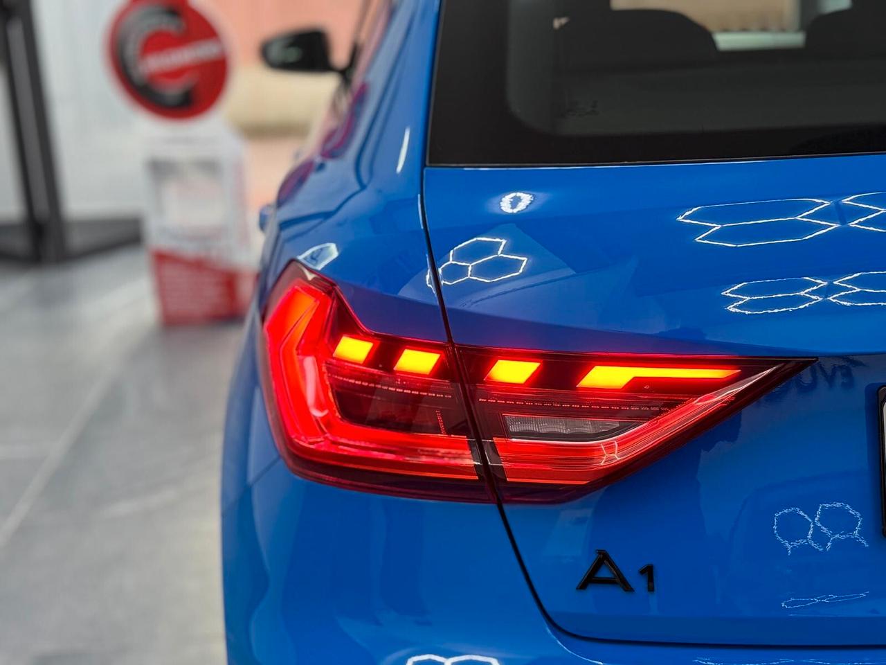 Audi A1 SPB 30 TFSI S line edition