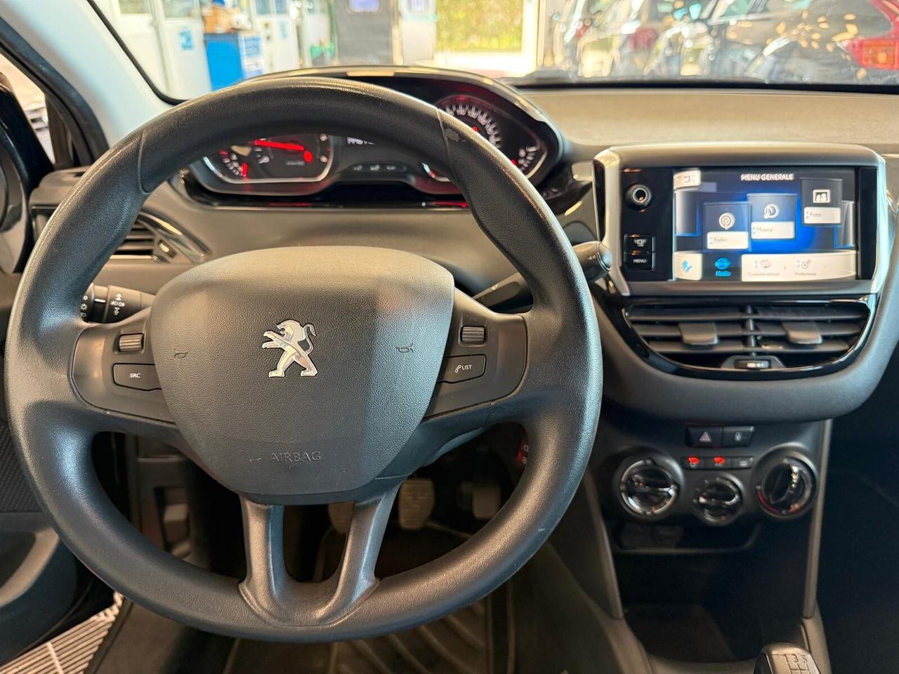 Peugeot 208 1.4 HDi 68 CV 5 porte Allure