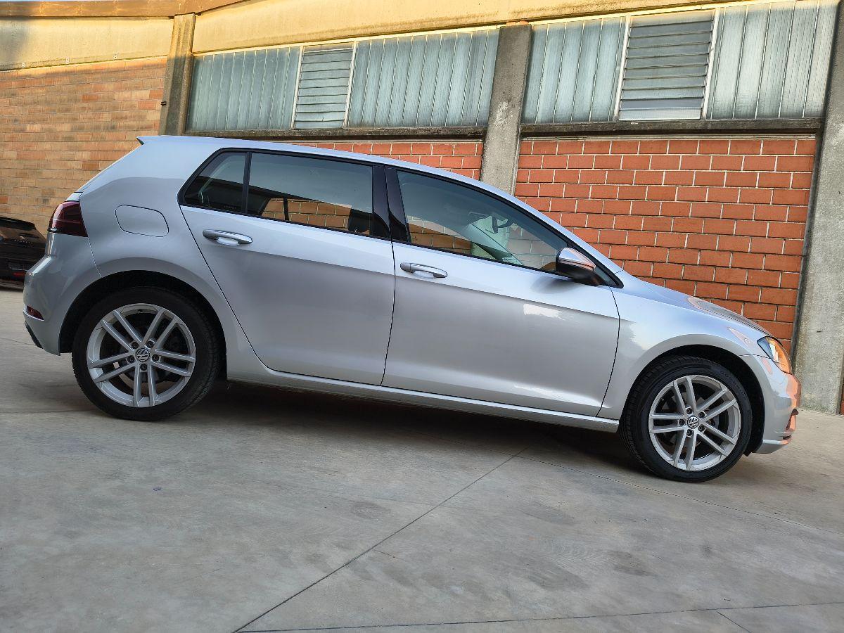 VOLKSWAGEN - Golf - 1.0 TSI 5p. Trendline BlueMotion