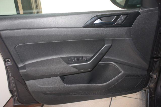 VOLKSWAGEN Taigo 1.0 TSI 110 CV Life
