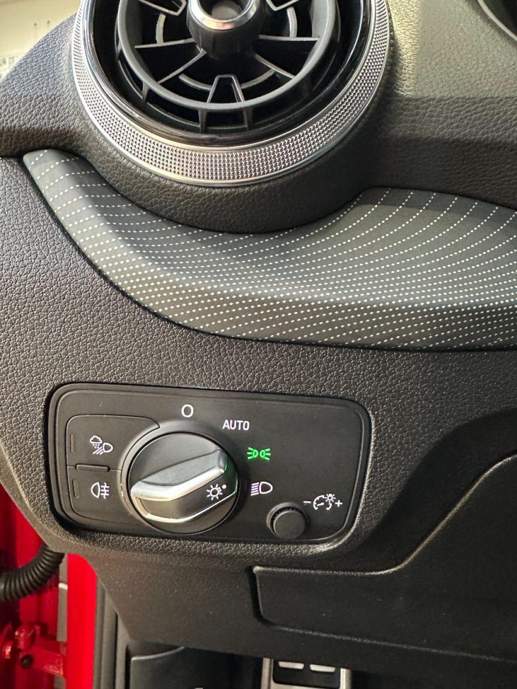 Audi SQ2 TFSI quattro S tronic Sport Attitude-19"-Tetto-IVA