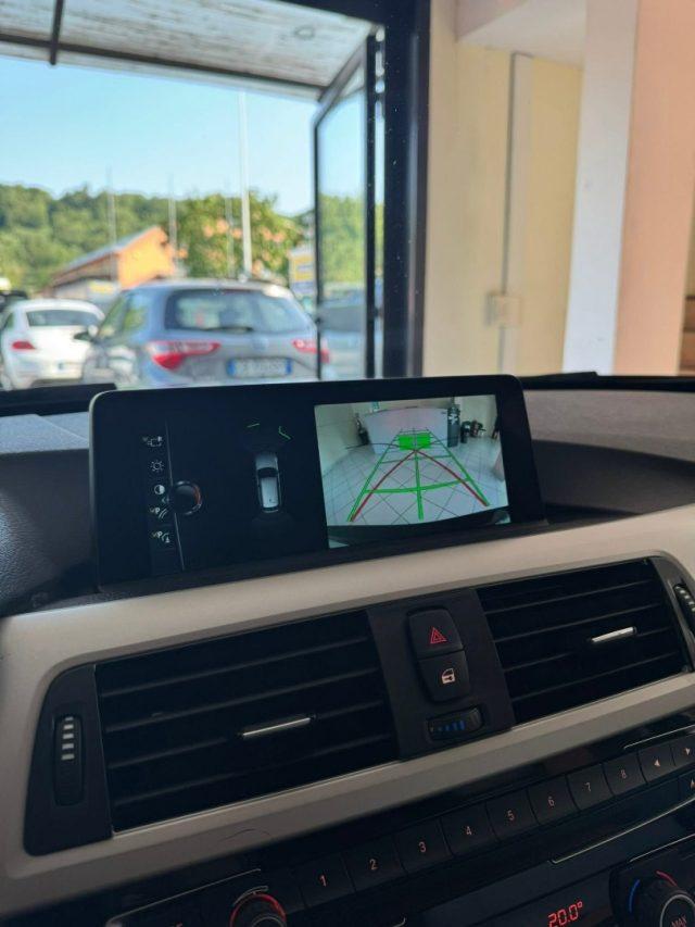 BMW 320 d xDrive Touring Luxury Automatica