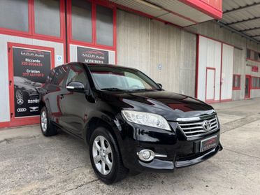 Toyota RAV 4 Crossover 2.2 D-4D 150 CV Lounge