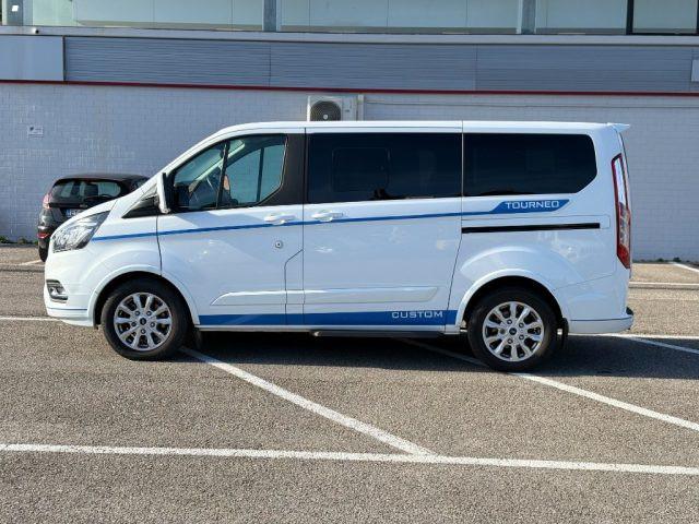 FORD Tourneo Custom 310 2.0 TDCi 130CV PC Titanium