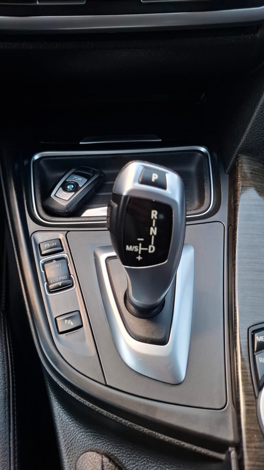 Bmw 320 320d Touring Luxury