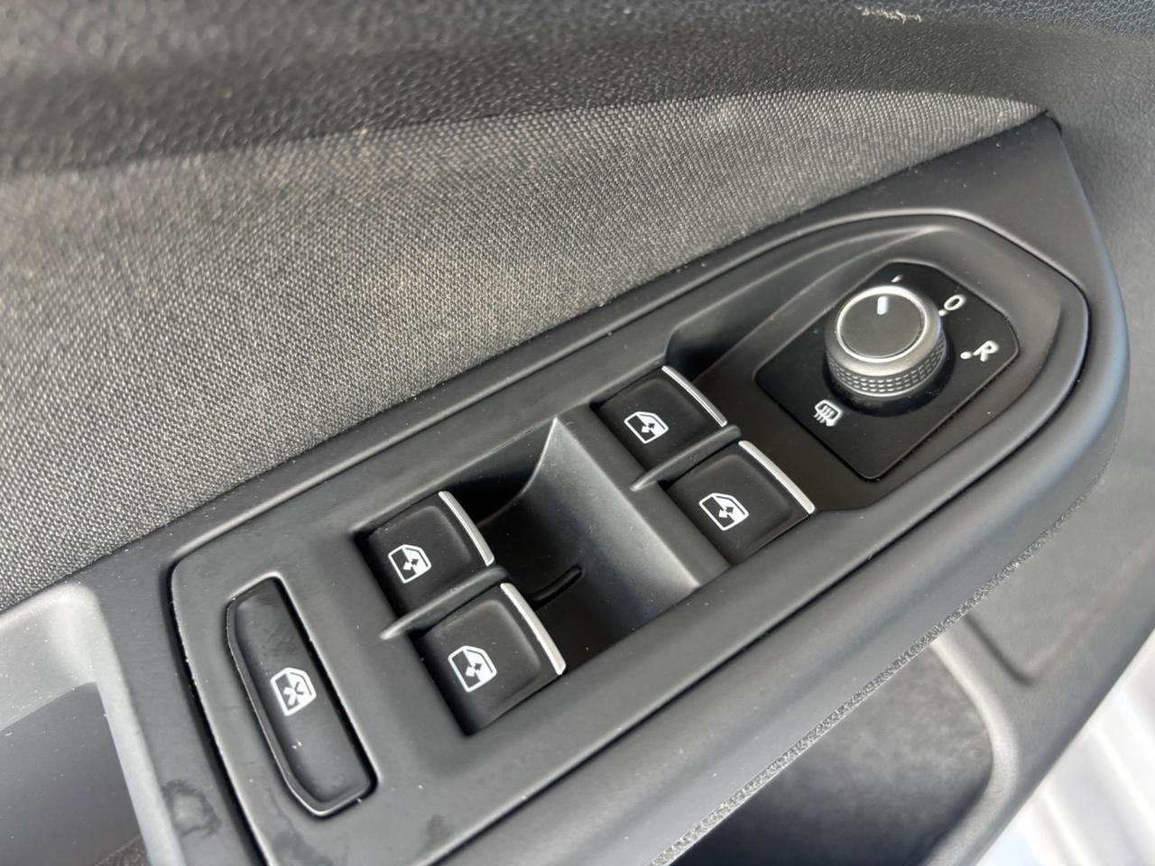 Volkswagen Golf 2.0 TDI 150 CV DSG SCR Style