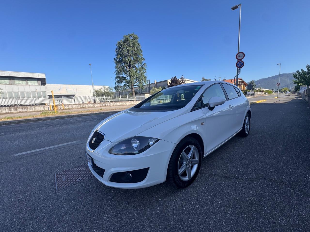 Seat Leon 1.6 diesel, euro 5, anno 2012, 200.000 km,