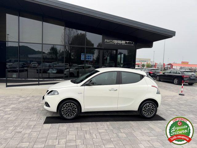 LANCIA Ypsilon 1.0 FireFly Platino Hybrid 5p ANCHE NEOPATENTATI