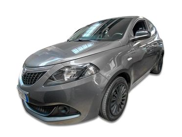 Lancia YPSILON 1.0 70cv Firefly Hybrid S&S Silver 1.0 70cv Hybrid