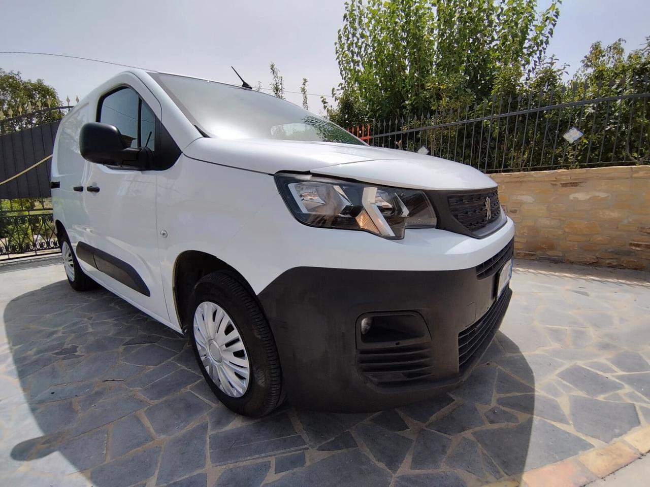 Peugeot Partner Furgonato 1.5 BlueHDi 100 CV Premium