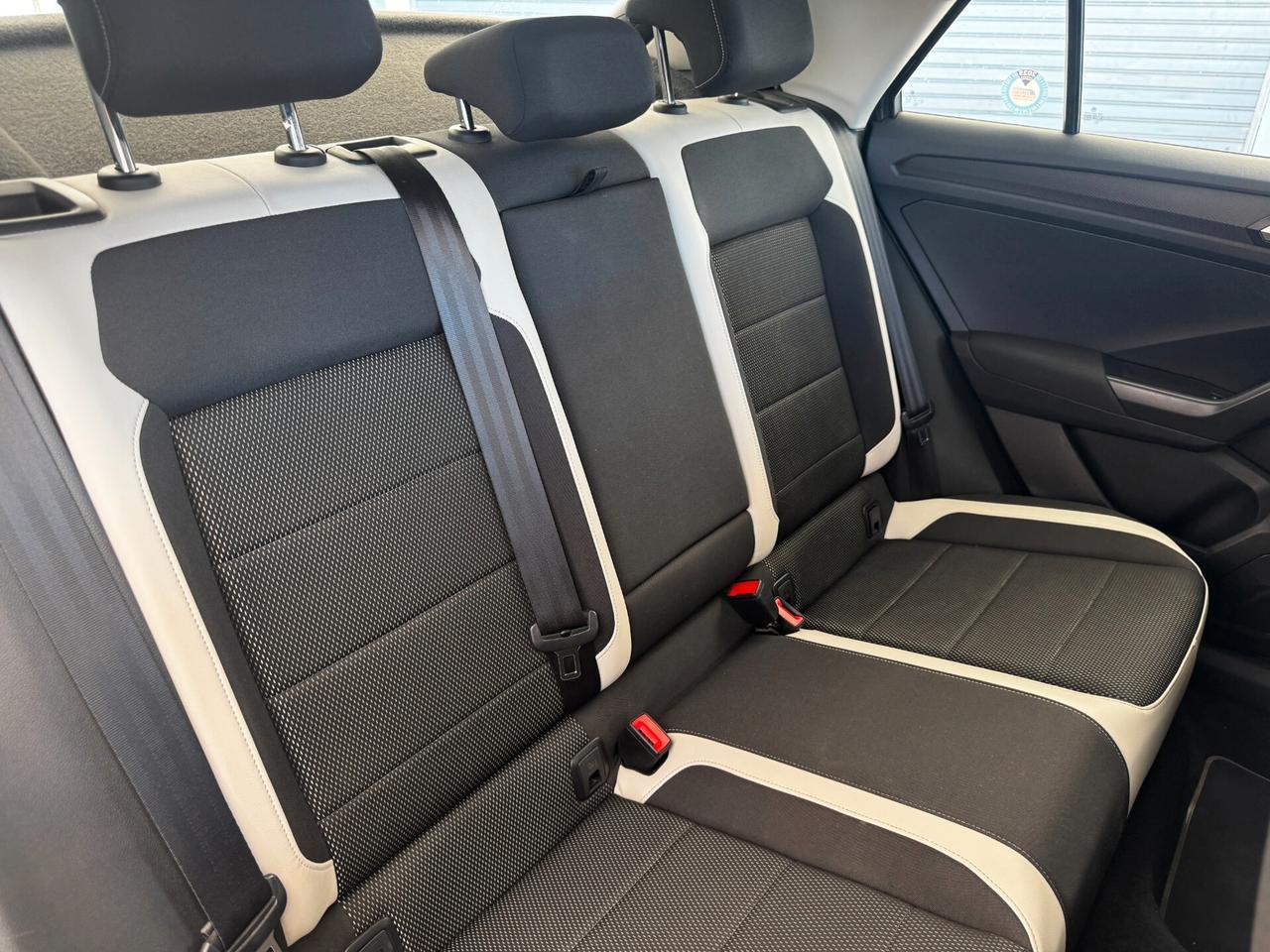 Volkswagen T-Roc 2.0 TDI 150 CV DSG Advanced - 2019
