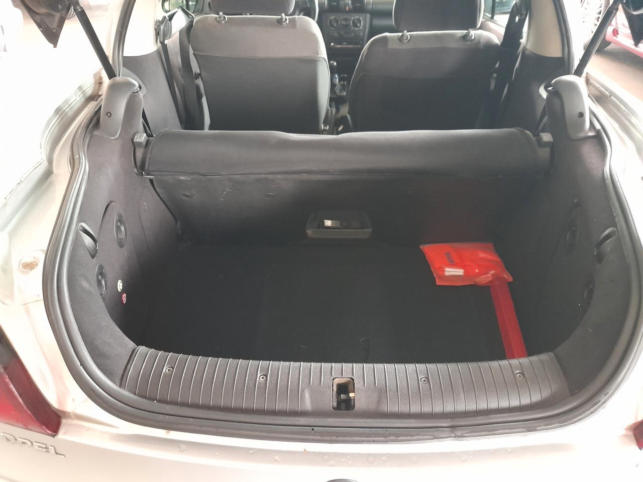 Opel Tigra 1.4i 16V cat