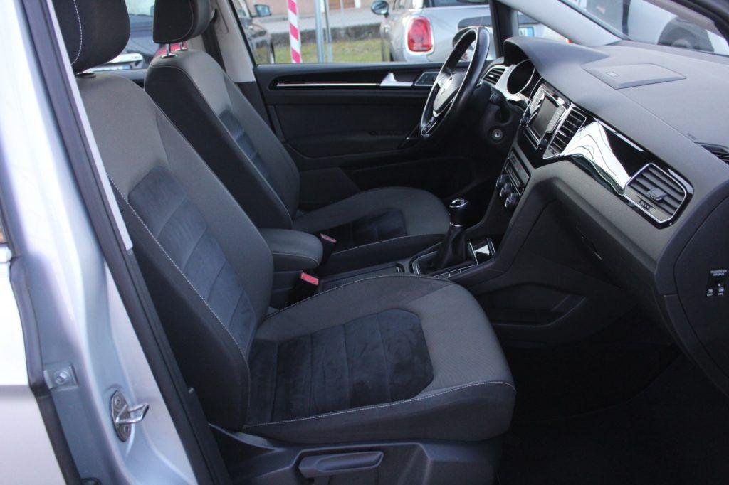 Volkswagen Golf Sportsvan 1.6 TDI 110CV Highline BlueMotion Technology