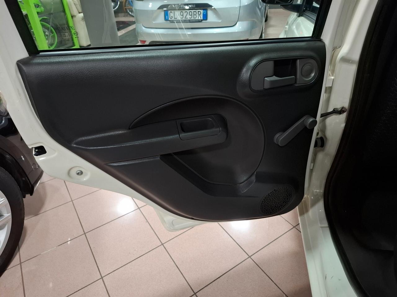 Fiat Panda 1.2 benzina NEOPATENTATO