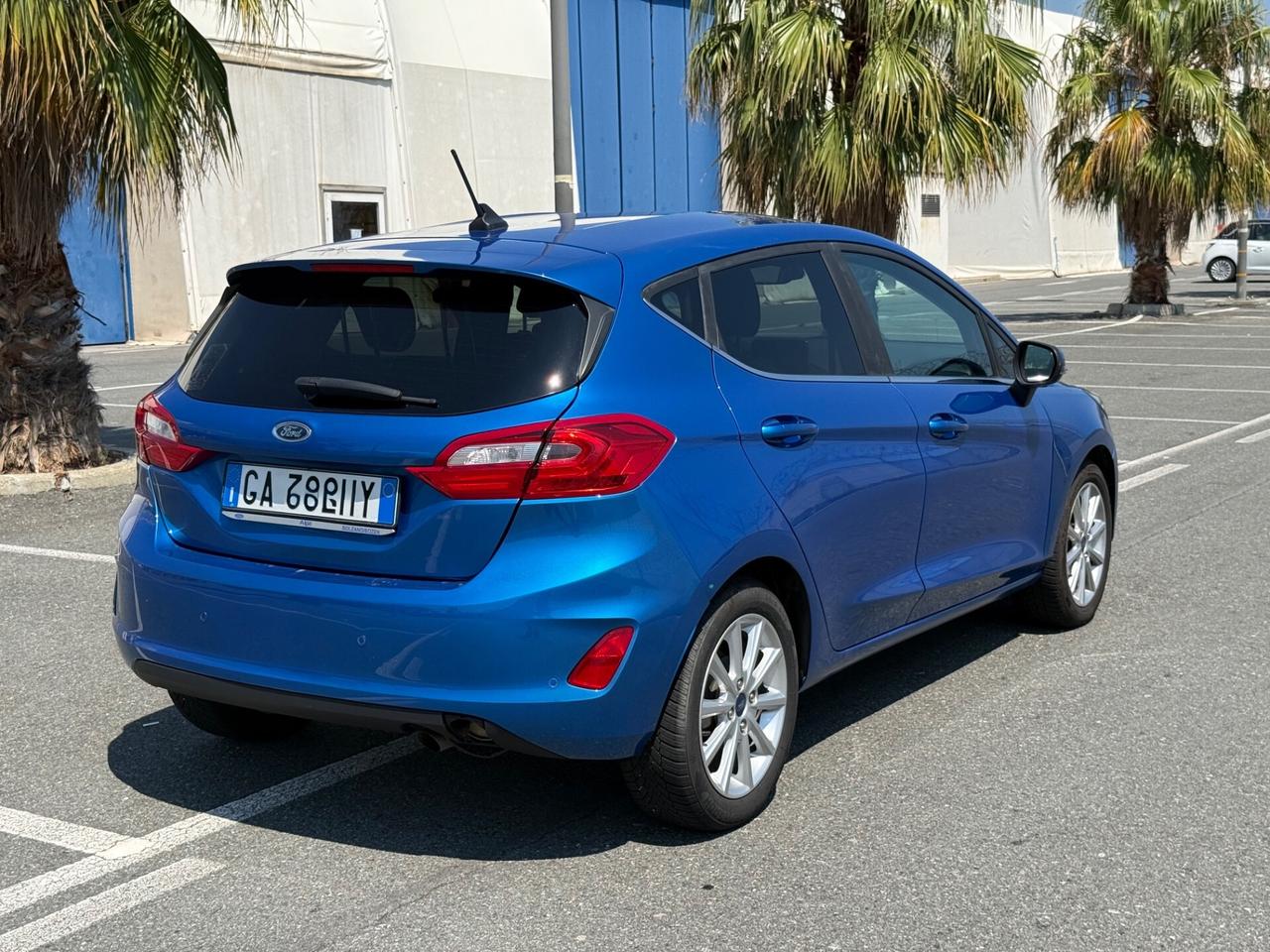 Ford Fiesta 1.0 Ecoboost 95 CV-TITANIUM-PERMUTABILE