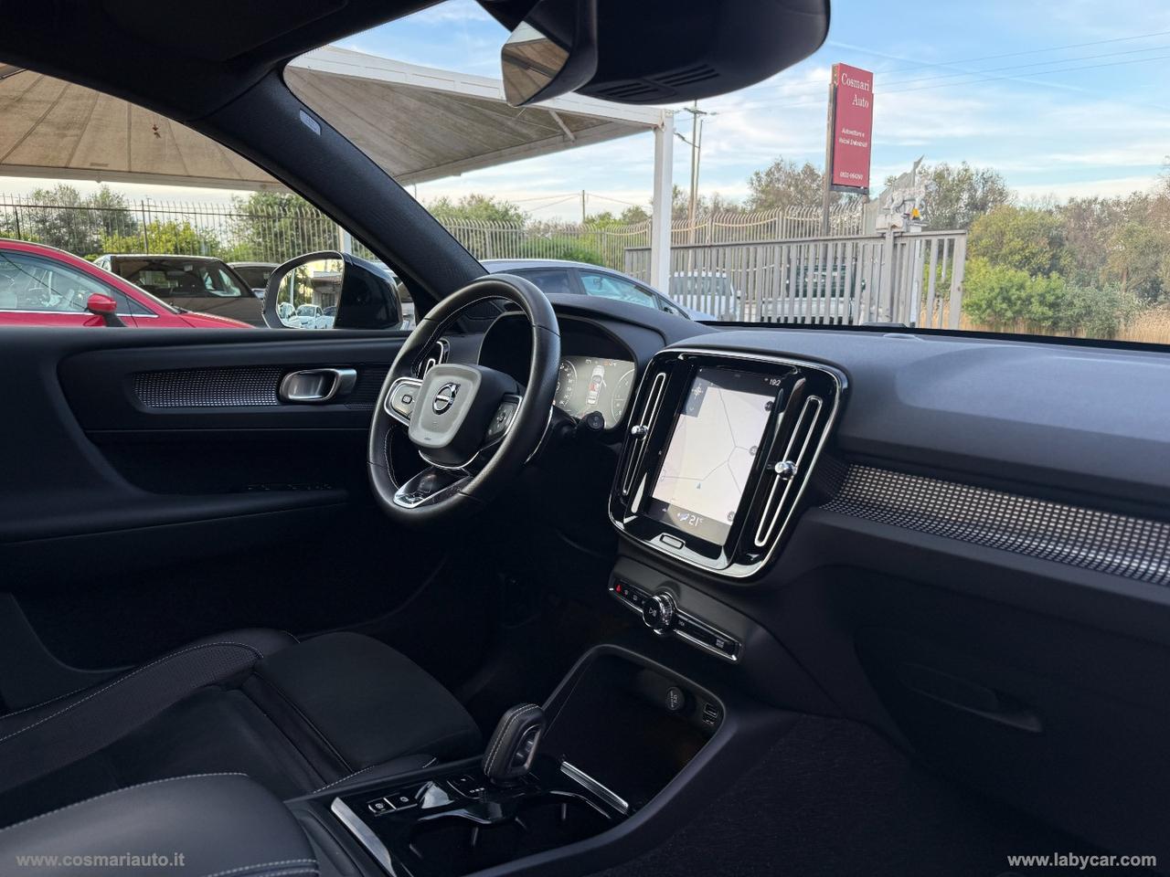 VOLVO XC40 D3 AWD Geartronic R-design N1 TETTO/GANCIO