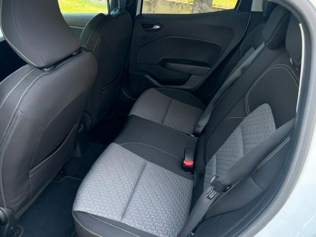 Renault Clio Blue 1.5 DCi ok neopatentati iva esposta