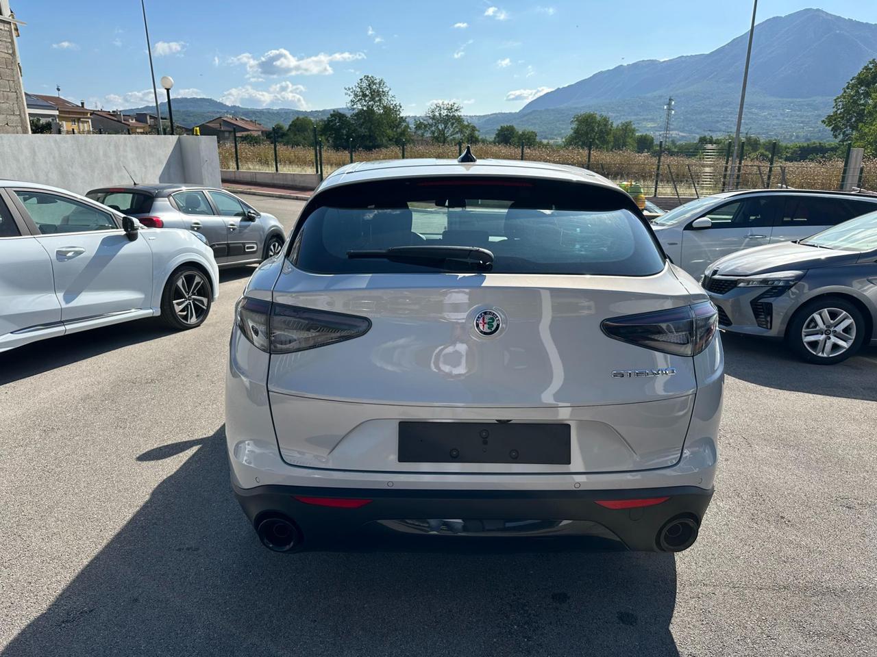 Alfa Romeo Stelvio 2.2 t Sprint rwd 160cv auto