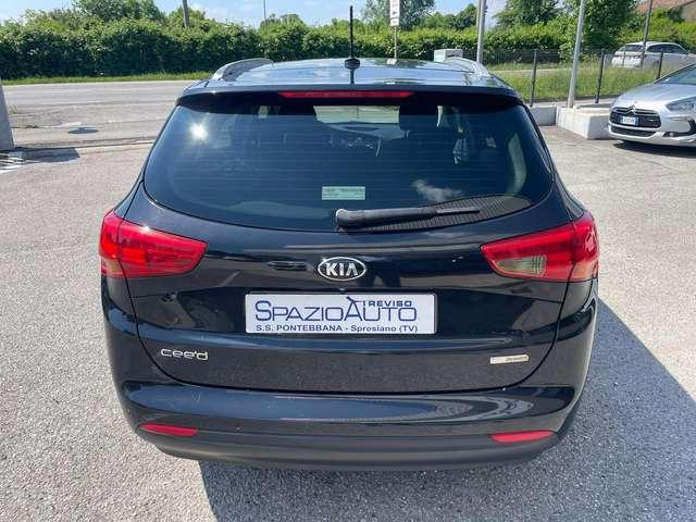 Kia Ceed / cee'd Ceed SW 1.6 crdi High Tech stop